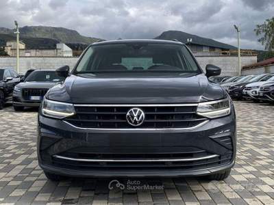Volkswagen Tiguan Life 2.0 TDI 150CV DSG usata Partinico
