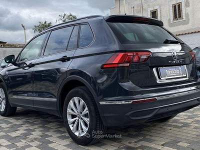 Volkswagen Tiguan Life 2.0 TDI 150CV DSG usata Partinico