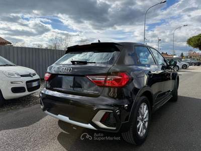 Audi A1 citycarver 30 TFSI S tronic Admired usata CARRARA