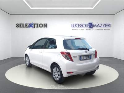Toyota Yaris  - yaris 1.0 3 porte active Bianco usata Ancona