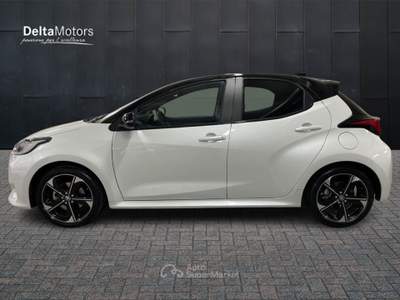 Toyota Yaris  - yaris 1.5h 130 premiere Bianco usata Montecosaro