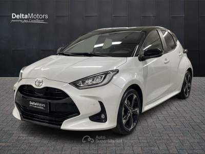 Toyota Yaris  - yaris 1.5h 130 premiere Bianco usata Montecosaro