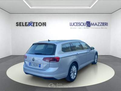 Volkswagen Passat  - passat variant 2.0 tdi scr 122 cv evo dsg  Grigio usata Ancona