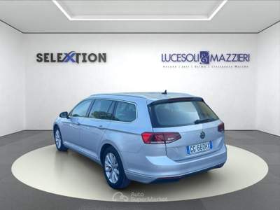 Volkswagen Passat  - passat variant 2.0 tdi scr 122 cv evo dsg  Grigio usata Ancona