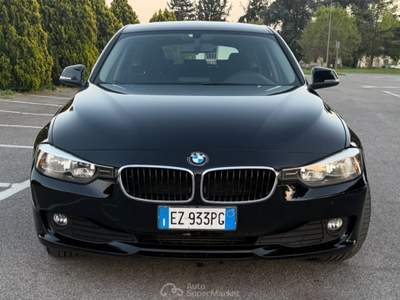 BMW Serie 3 320d TOURING Nero usata Soresina