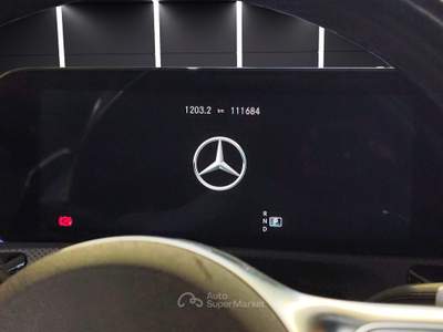 Mercedes-Benz Classe A A 200 d Automatic Executive Oro usata Pompei