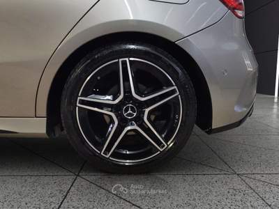 Mercedes-Benz Classe A A 200 d Automatic Executive Oro usata Pompei