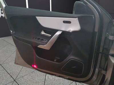 Mercedes-Benz Classe A A 200 d Automatic Executive Oro usata Pompei