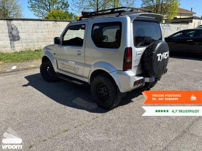 Suzuki Jimny Jimny 1.3i 16V cat 4WD JLX Special Grigio usata Vigevano