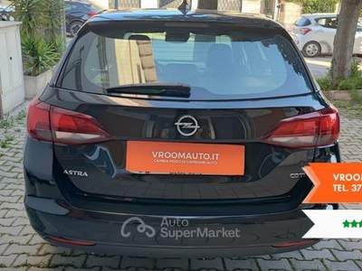 Opel Astra Astra 1.6 CDTi 136CV Start&Stop Sports Tourer Innovation Nero usata Chieti