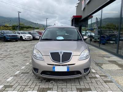 Lancia Ypsilon Ypsilon 1.2 8v New Oro (oro) usata Pinerolo