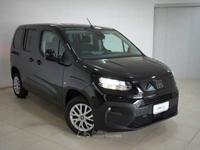 Fiat Doblò 1.5 BlueHdi 130CV Combi N1 Arancione usata Pozzuoli