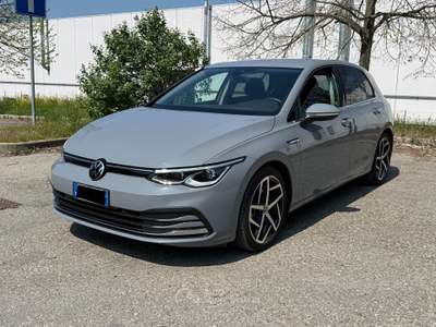 Volkswagen Golf 2.0 tdi 1st Edition Style 150cv dsg Grigio usata Pianoro
