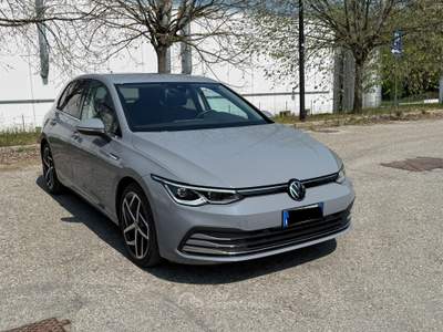 Volkswagen Golf 2.0 tdi 1st Edition Style 150cv dsg Grigio usata Pianoro