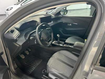 Peugeot 208 1.2 puretech Allure s&amp;s 100cv #VARI COLORI Rosso usata Martellago
