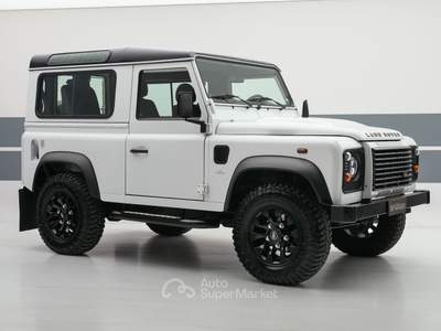 Land Rover Defender Defender 90 2.2 td SW Bianco usata Bassano del Grappa