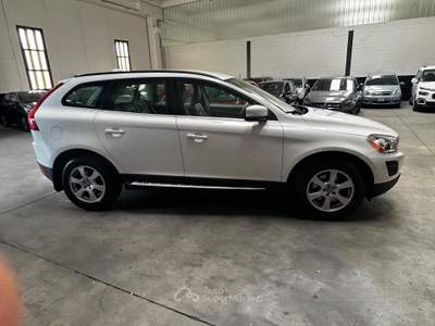 Volvo XC60 XC 60 2400 D AWD 4x4 usata Bedizzole