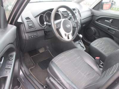 Kia Venga TX CAMBIO AUTOMATICO usata Castiraga Vidardo
