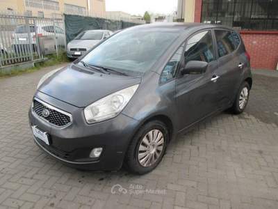 Kia Venga TX CAMBIO AUTOMATICO usata Castiraga Vidardo