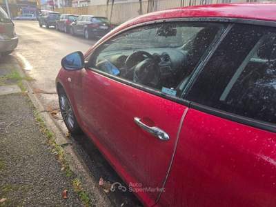 Alfa Romeo MiTo 1.4 BENZINA Distinctive usata Livorno