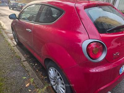 Alfa Romeo MiTo 1.4 BENZINA Distinctive usata Livorno
