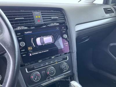 Volkswagen Golf 1.6 TDI Business BMT DSG Grigio usata Bastia Umbra