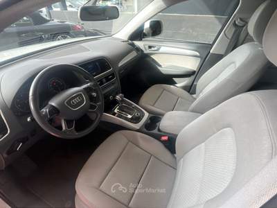 Audi Q5 2.0 TDI 190cv S tronic Business Bianco usata Pordenone