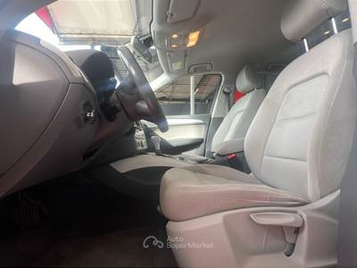 Audi Q5 2.0 TDI 190cv S tronic Business Bianco usata Pordenone