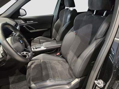 BMW X1 sDrive 18i MSport DCT 136CV Tetto Sospensioni Nero usata Padova