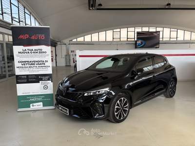 Renault Clio 1.0 TCe 67KW TECHNO Nero usata Castellanza Renault Clio 1.0 TCe 67KW TECHNO Nero usata Castellanza