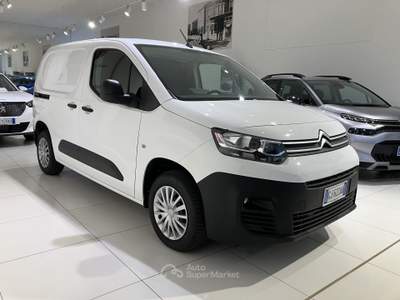 Citroen Berlingo van M 1.5 bluehdi 100cv 3 posti Radio Car Play Bianco usata Fornovo di Taro