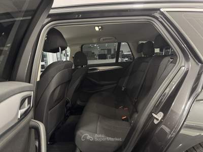 BMW Serie 5 520d 520d xDrive Business Auto MH48V Touring usata Caresanablot