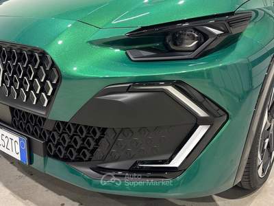 Renault Clio Nuova techno full hybrid E-Tech 160 Verde usata Albignasego