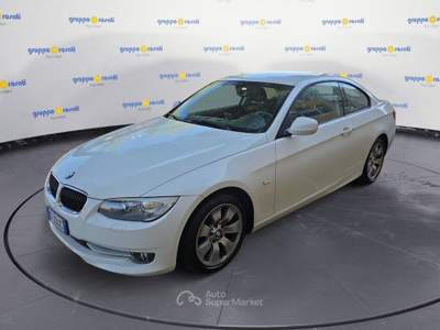 BMW Serie 3 320d E92 Coupe 320d Coupe Eletta 184cv Bianco usata Roma