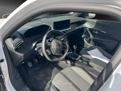 Peugeot 2008 PureTech 100 Allure S/S Bianco usata Venezia