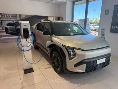 Kia EV3 81.4 kWh GT-line usata Castellammare di Stabia