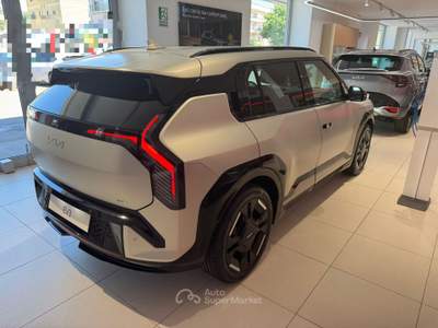 Kia EV3 81.4 kWh GT-line usata Castellammare di Stabia