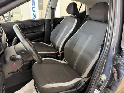 Hyundai i10 1.0 MPI Advanced usata Castellammare di Stabia