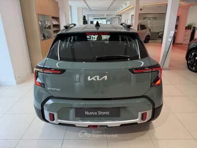 Kia Stonic Stonic 1.0 T-GDi 100 CV Urban usata Castellammare di Stabia