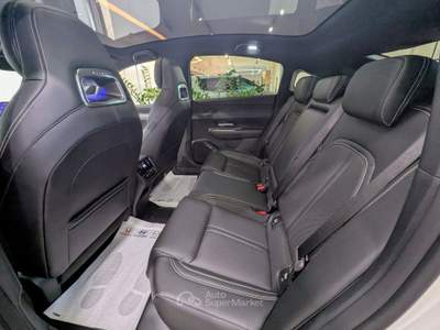 Mazda 6e 68,8kWh Standard Range 258CV Takumi Bianco usata Castellammare di Stabia