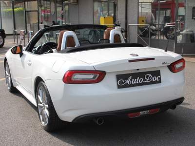 Fiat 124 spider