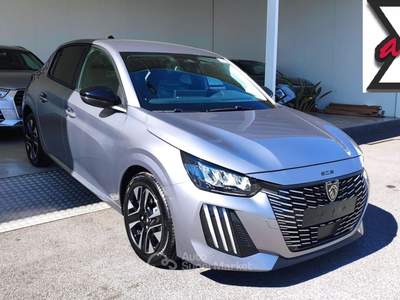 Peugeot 208 Allure 1200 Benz 100 CV Km0 Grigio usata MONOPOLI
