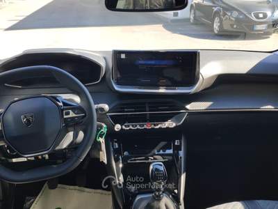 Peugeot 208 Allure 1200 Benz 100 CV Km0 Grigio usata MONOPOLI