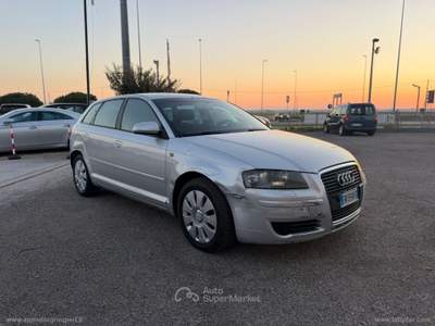 Audi A3 A3 SPB 2.0 16V TDI Ambiente usata Cervia