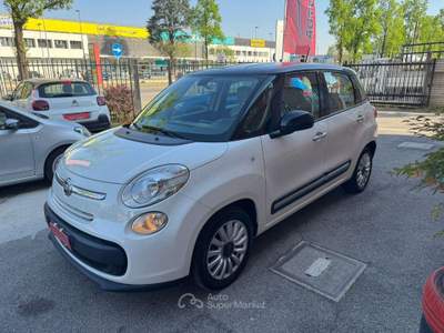 Fiat 500L 1.3 mjt Pop Star 85cv Dualogic Bianco usata Cernusco sul Naviglio
