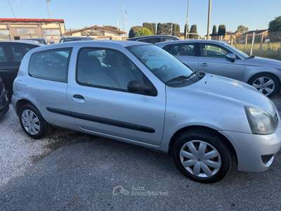 Renault Clio Storia 1.2 3 porte Dynamique Argento usata Roma