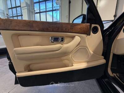 Bentley Arnage 4.4 Green Label Nero usata Lumezzane