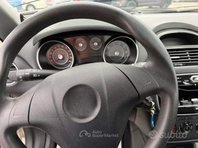 Fiat Punto 3 porte Natural Power Street usata Villafranca di Verona