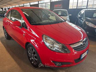 Opel Corsa 1.2 63KW 85CV 3porte Club NEOPATENTATO usata Sommacampagna