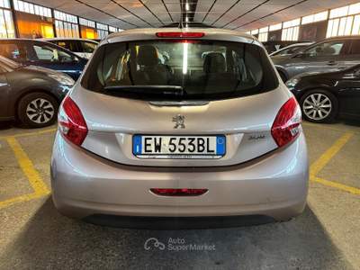 Peugeot 208 1.2 PureTech 82CV Allure NEOPATENTATO usata Sommacampagna